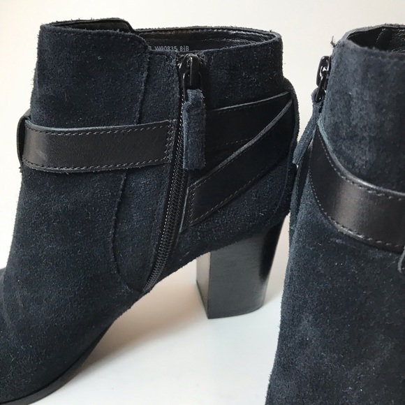 NWT Cole Haan Suede Ankle Boots with Heel-Size 8.5 - Picture 2 of 8